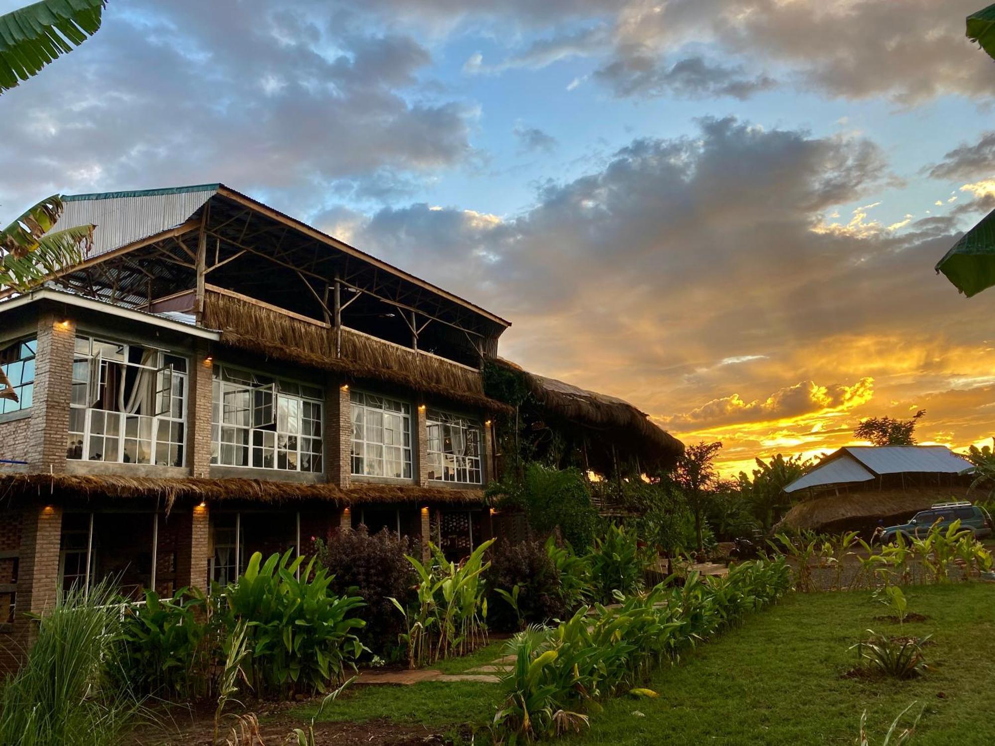 Uru Mount Kilimanjaro 360 View Cottage מראה חיצוני תמונה